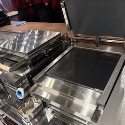 ここやねん　両面焼き機