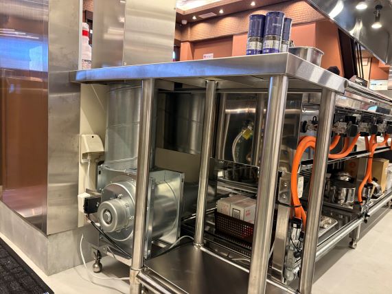 強制排気システム